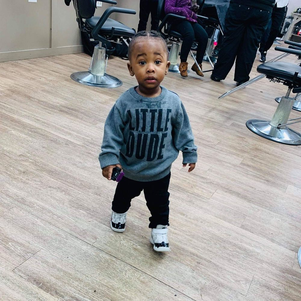 Meet your Posher, Justin